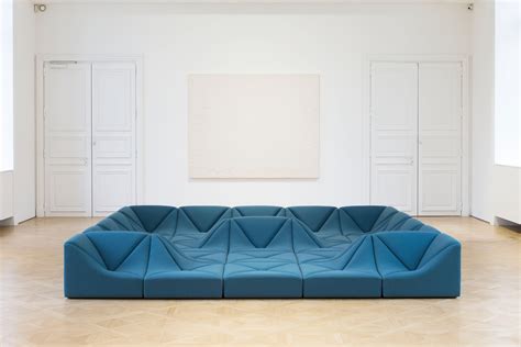 pierre paulin dune sofa